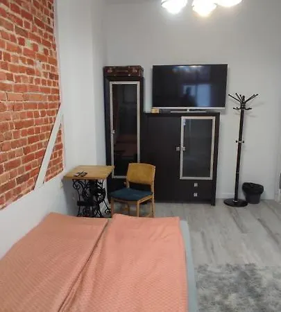 Apartment Liberation! *